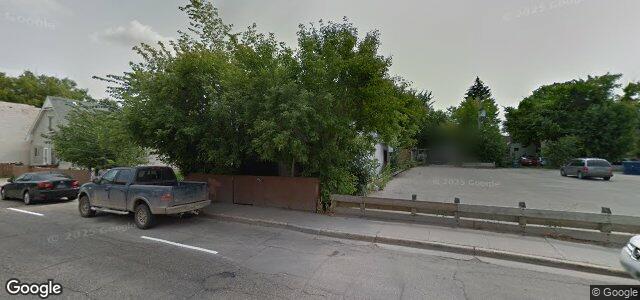 Larawan ng 714 Selkirk Avenue sa Winnipeg, Manitoba