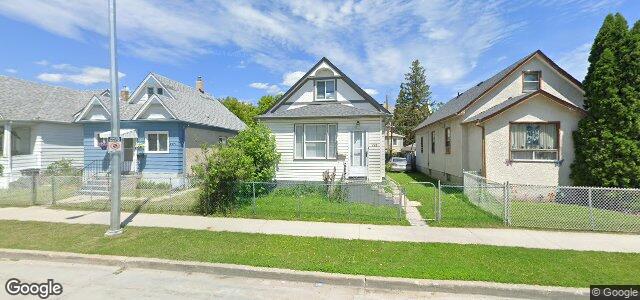 Larawan ng 721 Burrows Avenue sa Winnipeg, Manitoba