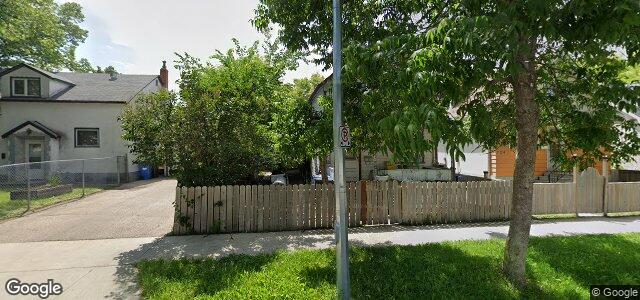 Larawan ng 722 Magnus Avenue sa Winnipeg, Manitoba