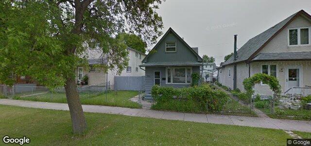 Larawan ng 722 Manitoba Avenue sa Winnipeg, Manitoba