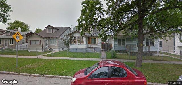 Larawan ng 725 Pritchard Avenue sa Winnipeg, Manitoba