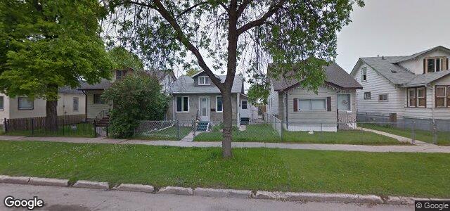 Larawan ng 731 Pritchard Avenue sa Winnipeg, Manitoba