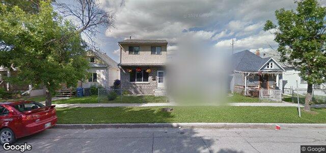Larawan ng 735 Aberdeen Avenue sa Winnipeg, Manitoba