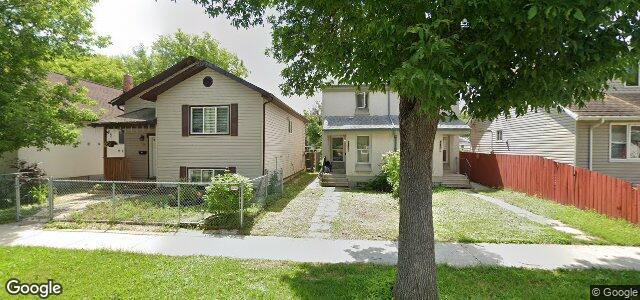 Larawan ng 740 Magnus Avenue sa Winnipeg, Manitoba