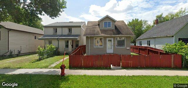 Larawan ng 744 Magnus Avenue sa Winnipeg, Manitoba