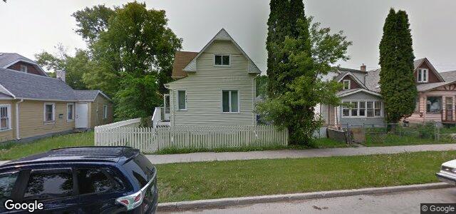 Larawan ng 746 Burrows Avenue sa Winnipeg, Manitoba