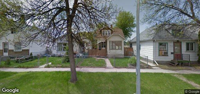 Larawan ng 746 Pritchard Avenue sa Winnipeg, Manitoba