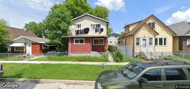 Larawan ng 747 Magnus Avenue sa Winnipeg, Manitoba