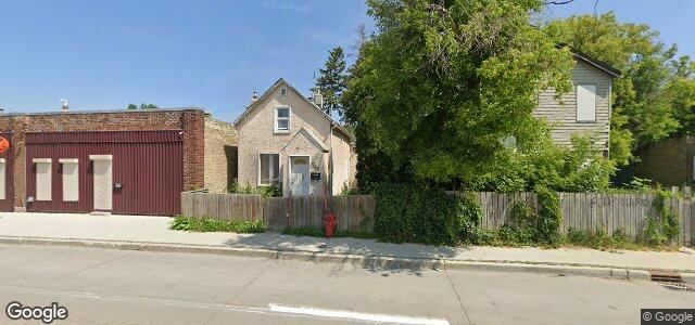 Larawan ng 749 Selkirk Avenue sa Winnipeg, Manitoba