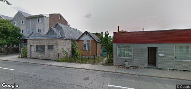 Larawan ng 750 Selkirk Avenue sa Winnipeg, Manitoba