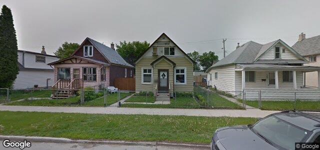 Larawan ng 756 Burrows Avenue sa Winnipeg, Manitoba