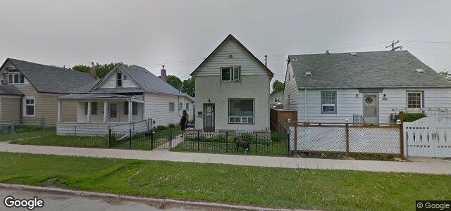 Larawan ng 762 Burrows Avenue sa Winnipeg, Manitoba