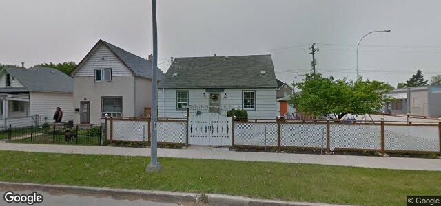 Larawan ng 764 Burrows Avenue sa Winnipeg, Manitoba