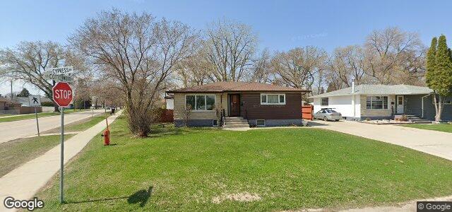 Larawan ng 1 Cypress Bay sa Winnipeg, Manitoba