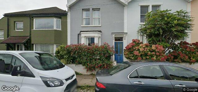 Larawan ng 1 Pembroke Road sa Winnipeg, Manitoba