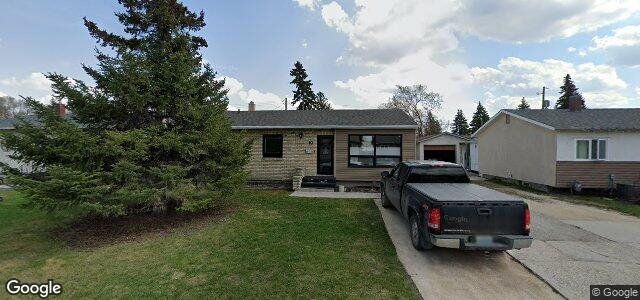 Larawan ng 10 Almond Bay sa Winnipeg, Manitoba