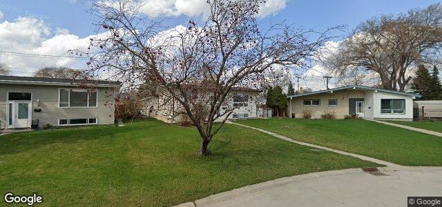 Larawan ng 10 Lachine Road sa Winnipeg, Manitoba