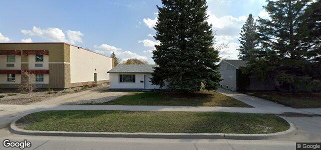 Larawan ng 1014 Elizabeth Road sa Winnipeg, Manitoba