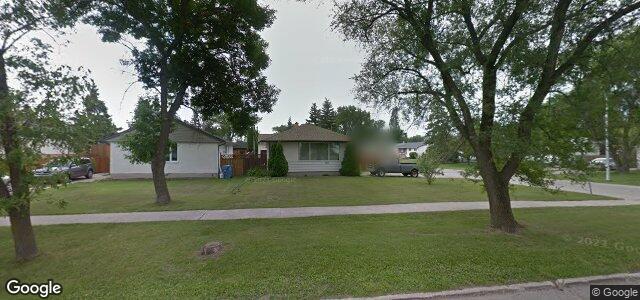 Larawan ng 1064 Betournay Street sa Winnipeg, Manitoba