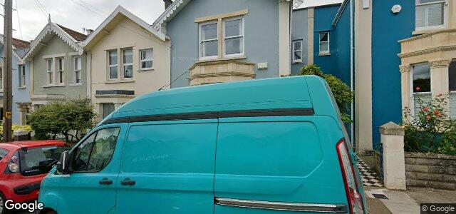 Larawan ng 11 Pembroke Road sa Winnipeg, Manitoba