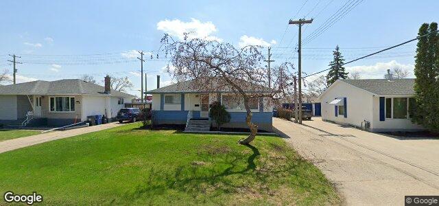 Larawan ng 117 Crestwood Crescent sa Winnipeg, Manitoba