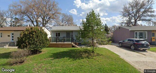 Larawan ng 12 Argonne Bay sa Winnipeg, Manitoba