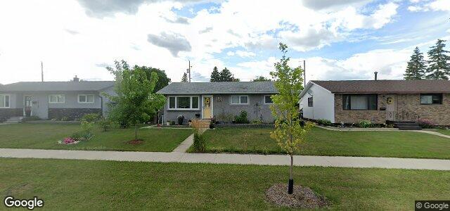 1217 Cottonwood Road（加拿大曼尼托巴省温尼伯市）房屋照片