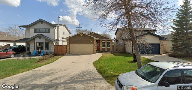 Larawan ng 139 Penfold Crescent sa Winnipeg, Manitoba