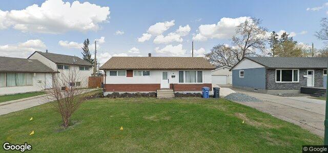 Larawan ng 14 Vincent Massey Boulevard sa Winnipeg, Manitoba