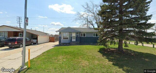Larawan ng 145 Crestwood Crescent sa Winnipeg, Manitoba