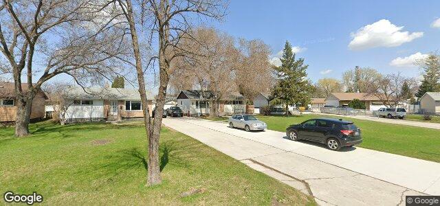 Larawan ng 146 Harper Avenue sa Winnipeg, Manitoba