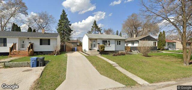 Larawan ng 15 Argonne Bay sa Winnipeg, Manitoba