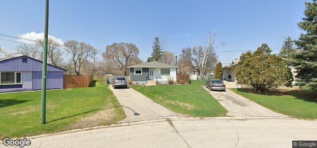 Larawan ng 15 Bentwood Bay sa Winnipeg, Manitoba