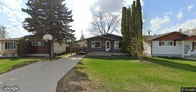 Larawan ng 15 Brebeuf Road sa Winnipeg, Manitoba