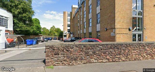 Larawan ng 15 Pembroke Road sa Winnipeg, Manitoba