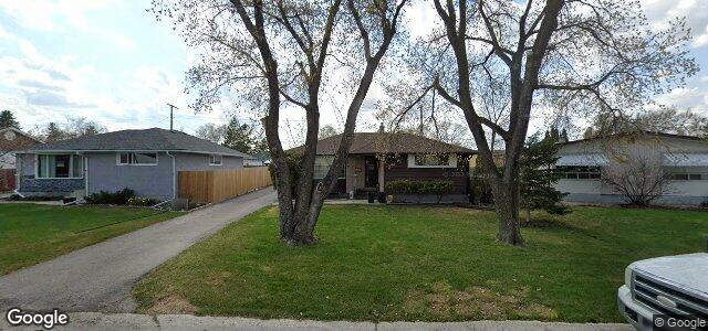 Larawan ng 15 Westmount Bay sa Winnipeg, Manitoba