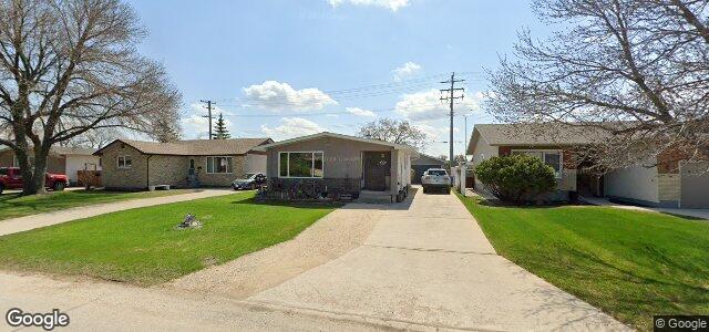 151 Crestwood Crescent ਦੀ ਫੋਟੋ, ਵਿਨੀਪਿਗ, ਮੈਨੀਟੋਬਾ