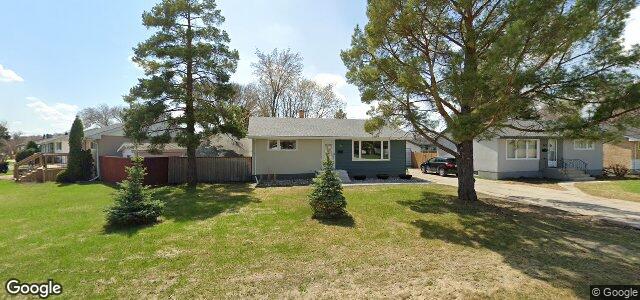 Larawan ng 151 Harper Avenue sa Winnipeg, Manitoba