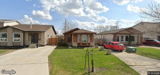 Larawan ng 151 Penfold Crescent sa Winnipeg, Manitoba