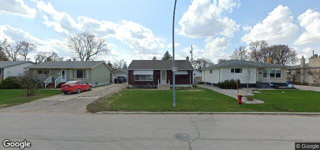 Larawan ng 157 Howden Road sa Winnipeg, Manitoba