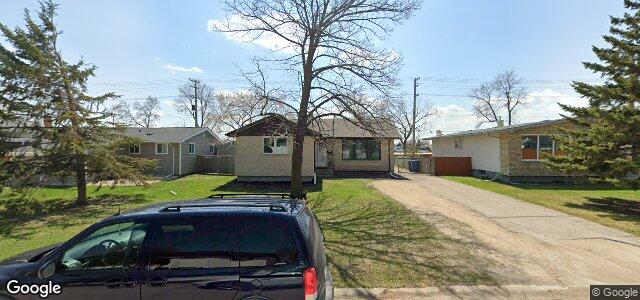 161 Crestwood Crescent（加拿大曼尼托巴省溫尼伯市）房屋照片