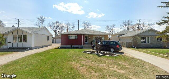 167 Crestwood Crescent（加拿大曼尼托巴省温尼伯市）房屋照片