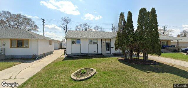 Larawan ng 169 Crestwood Crescent sa Winnipeg, Manitoba