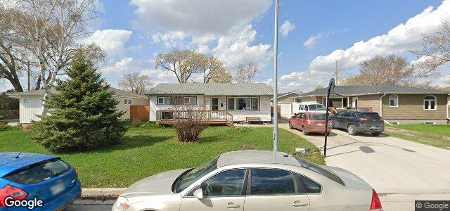 Larawan ng 17 Bibeau Bay sa Winnipeg, Manitoba