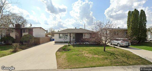 Larawan ng 17 Peterboro Bay sa Winnipeg, Manitoba