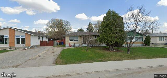 Larawan ng 172 Howden Road sa Winnipeg, Manitoba