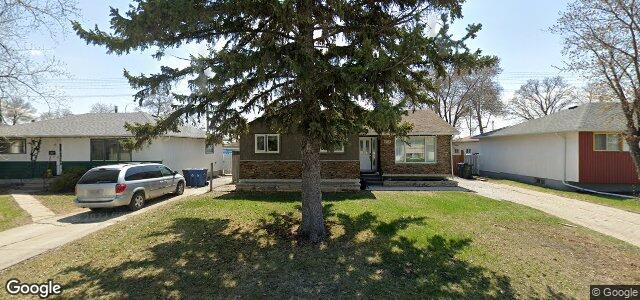 Larawan ng 173 Crestwood Crescent sa Winnipeg, Manitoba