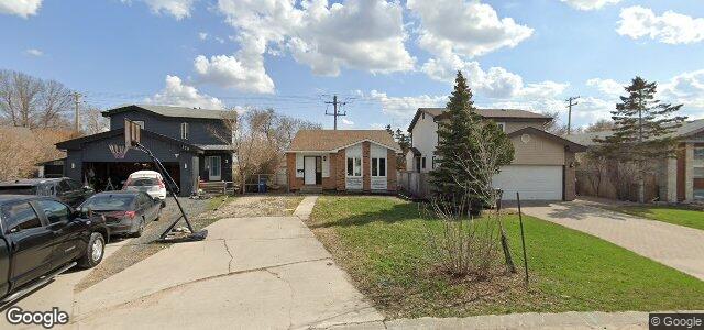 Larawan ng 175 Penfold Crescent sa Winnipeg, Manitoba