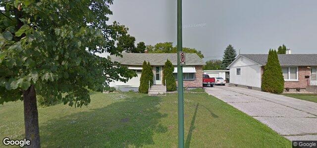 Larawan ng 179 Harper Avenue sa Winnipeg, Manitoba