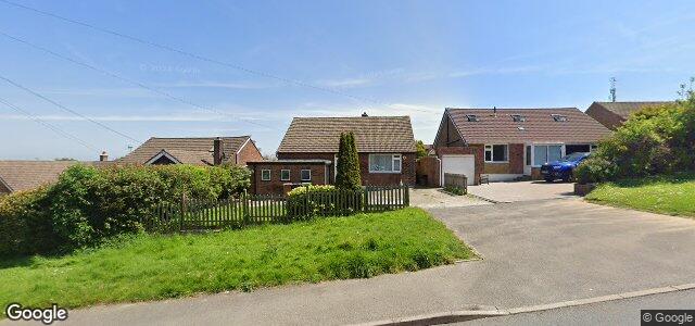 Larawan ng 18 Maplehurst Road sa Winnipeg, Manitoba